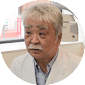 坪井 隆 氏