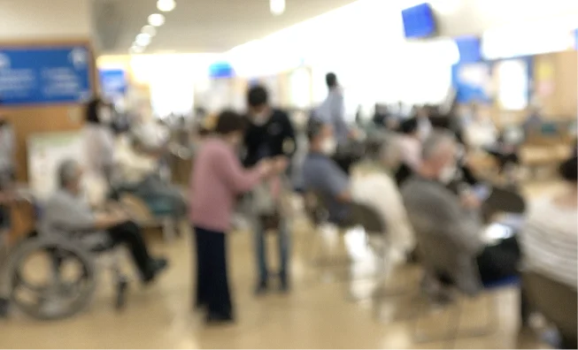 食事を楽しむ様子